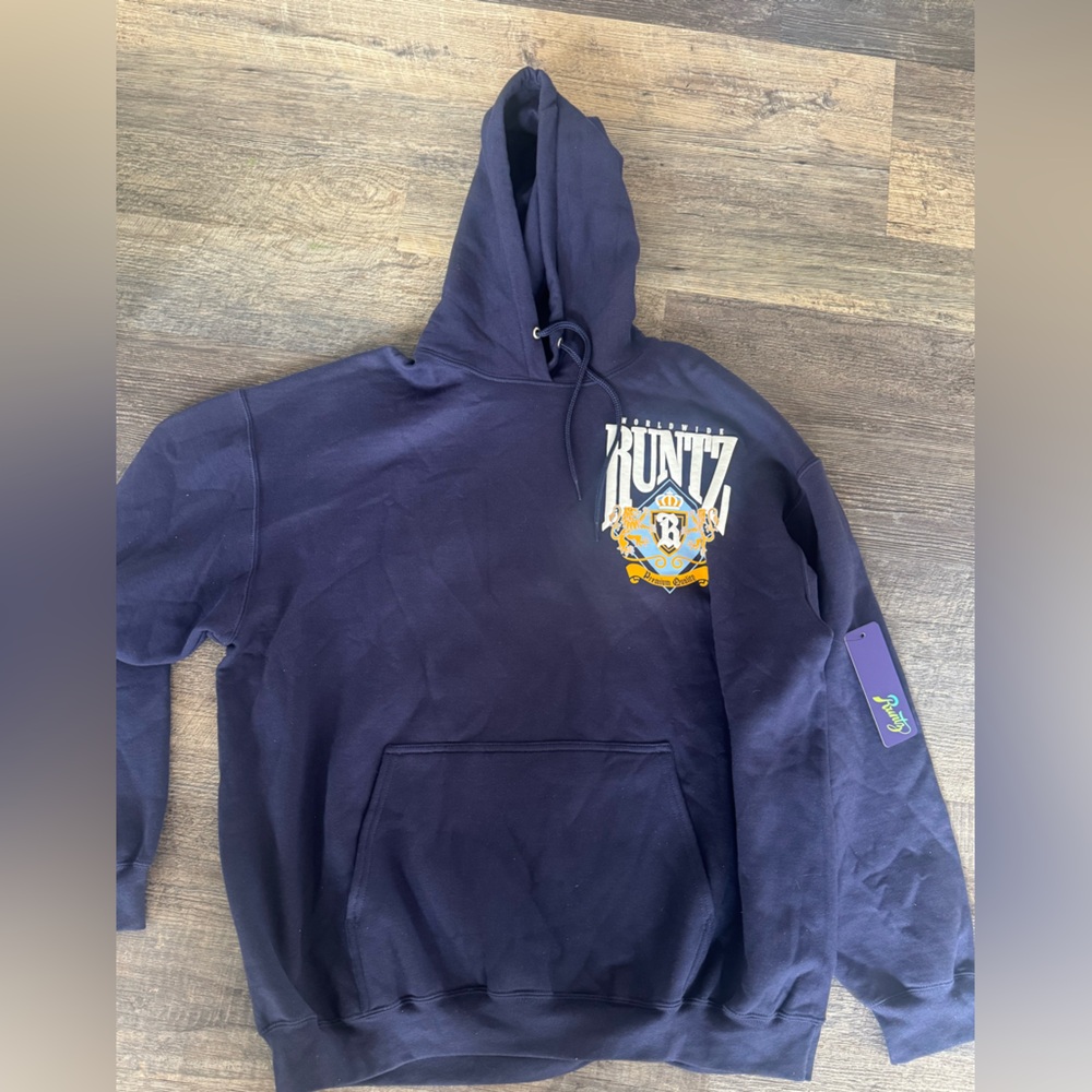 NWT Runtz Worldwide Graphic Crest Hoodie‎ – Navy Streetwear Pullover Mens 2XL